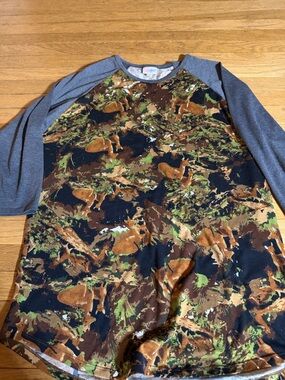 RARE Camo Deer Print LuLaRoe Randy SZ XL Tunic - Gray Sleeves